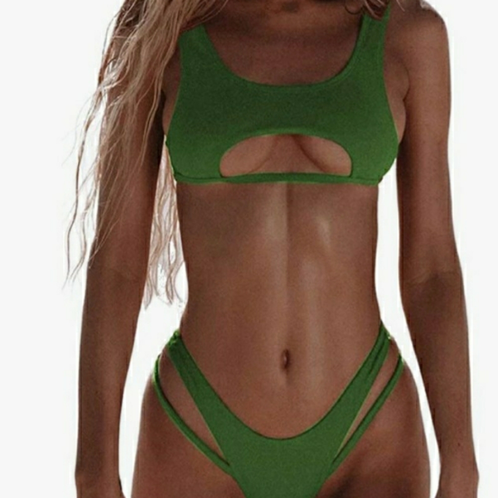 Padded Round Neck Strappy Bikini set.